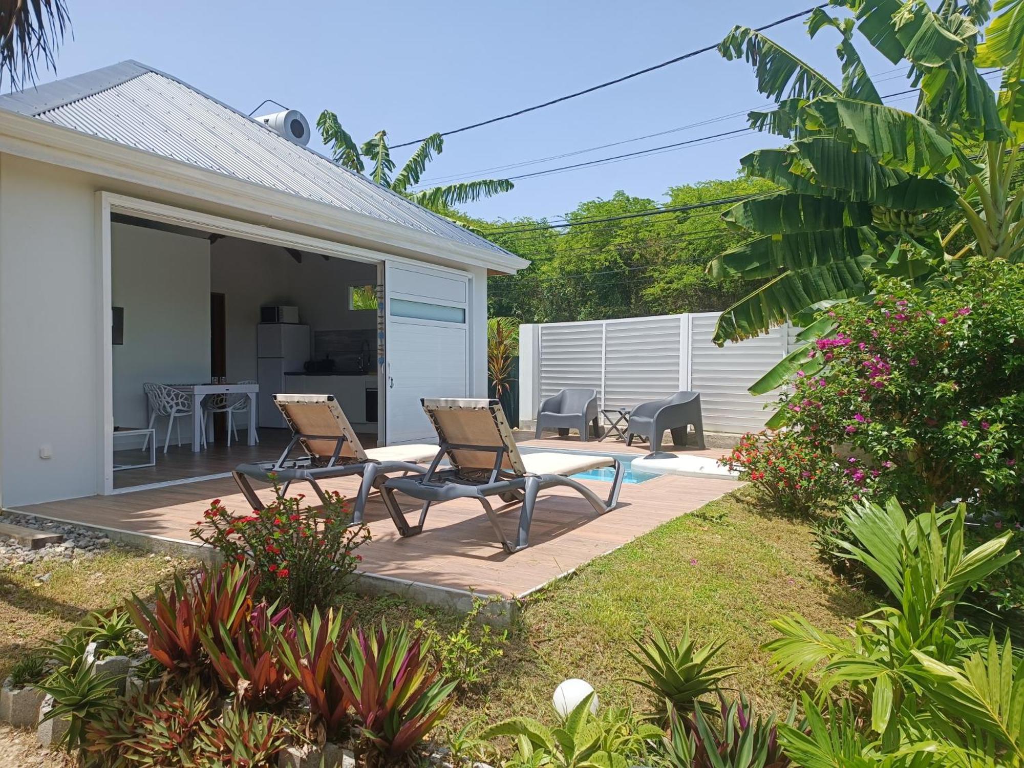 Soley Bungalows Nonis 2 Pers Adult Only Sainte-Anne  Bagian luar foto